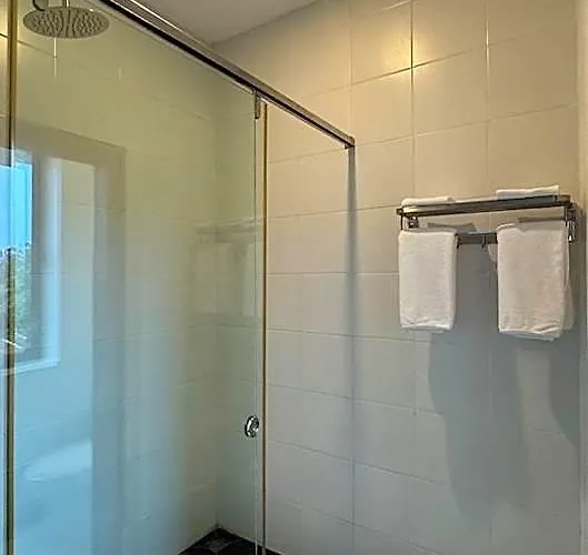 Hotel Mealy 3*
